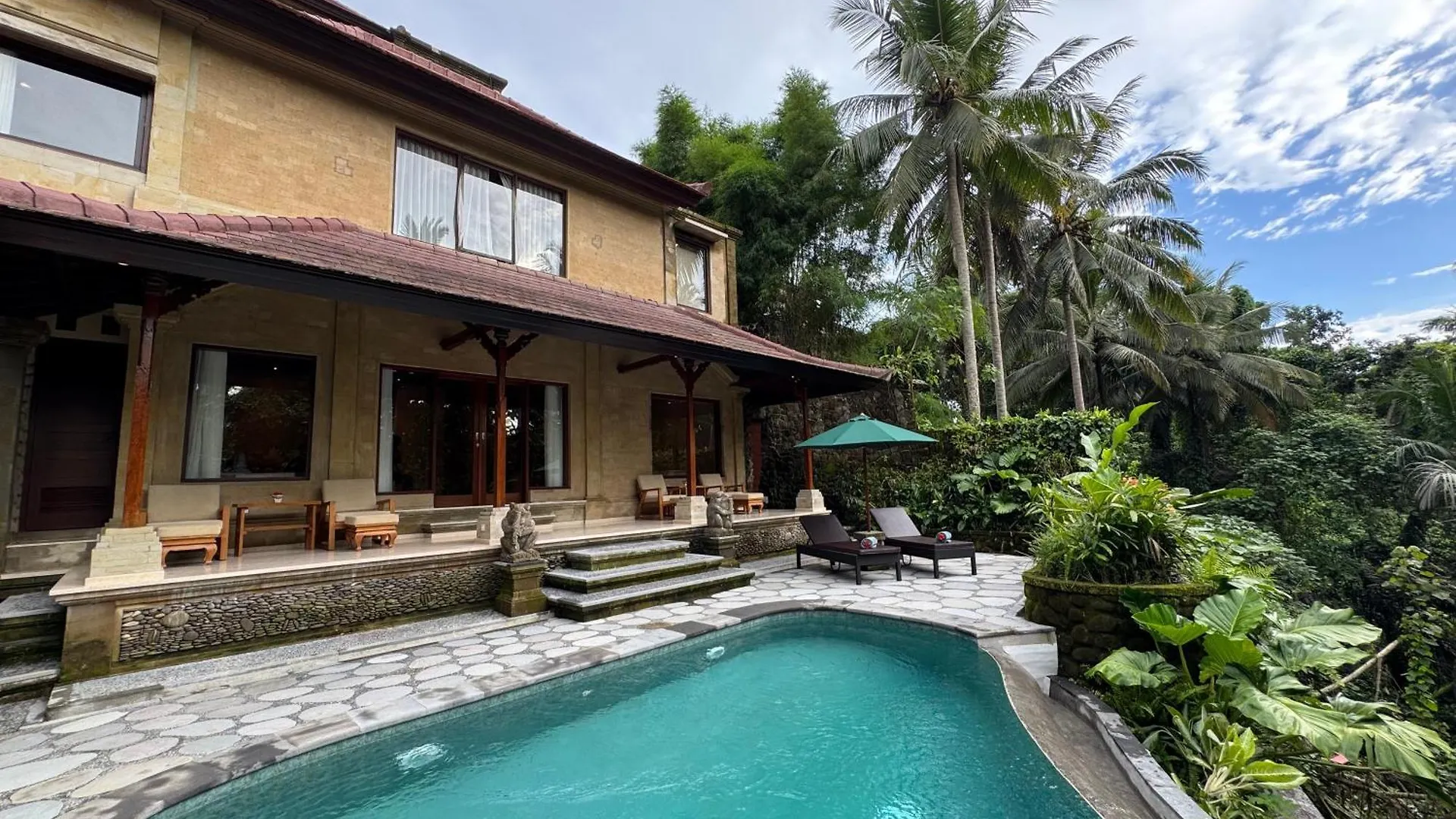 Sakti Garden Resort & Spa Ubud  4*, Ubud (Bali)